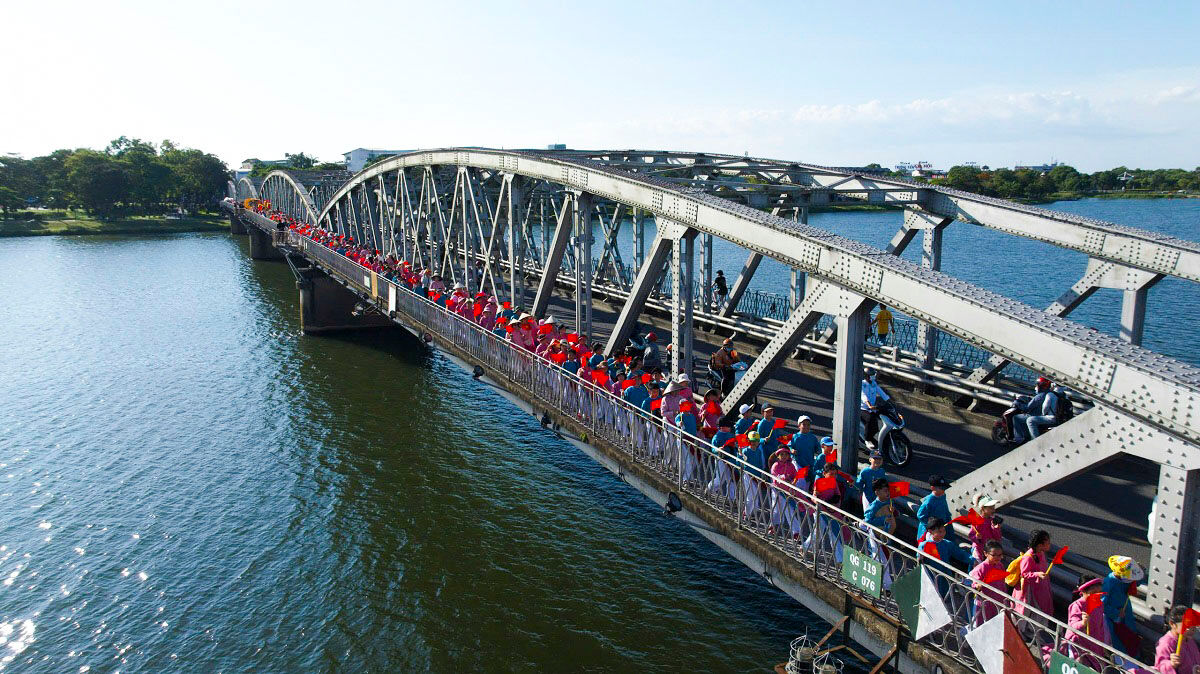 Photograph the festive spirit of Vietnam’s culture